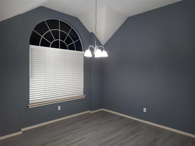 Building Photo - 2018 Old Ml Rd