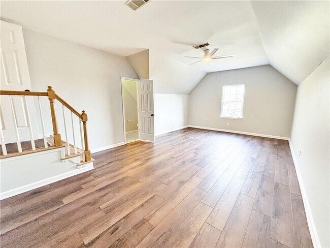 Building Photo - 4515 N Slope Cir