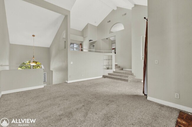 Building Photo - *MOVE IN SPECIAL $750 OFF FIRST MONTH'S RE...