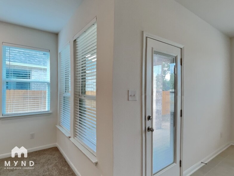 Building Photo - 1109 Mulberry Oak Ln