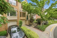 Building Photo - 12327 Sour Cherry Way