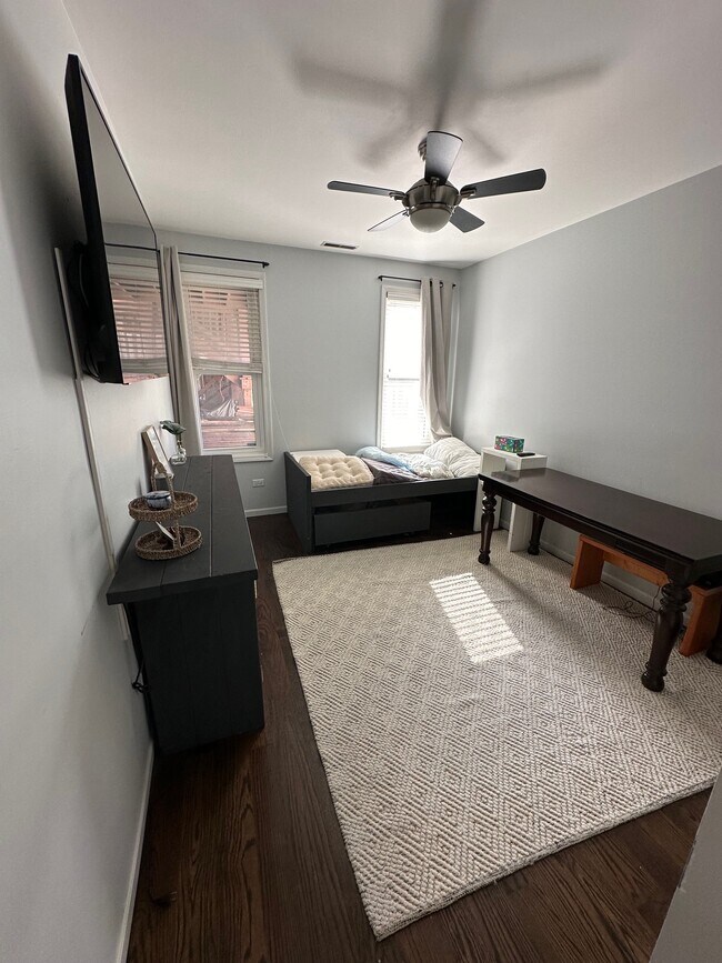 Building Photo - 750 N Willard Ct