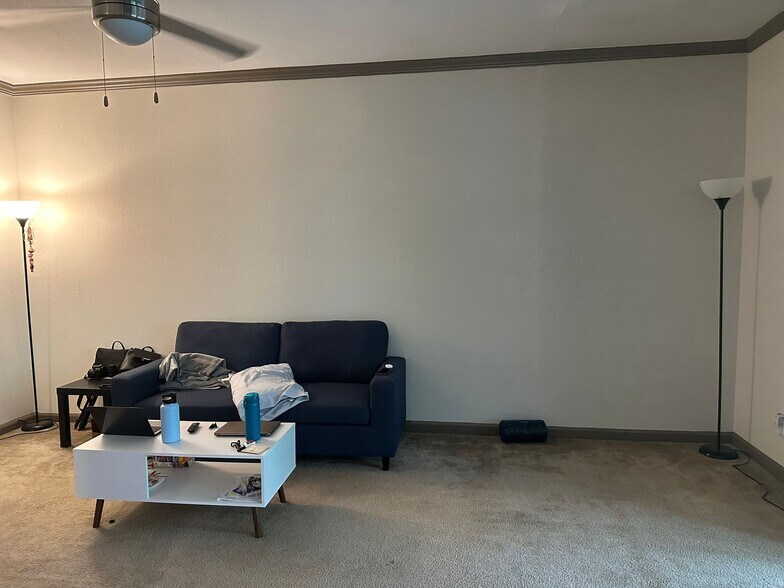 Building Photo - 5210 Misty Oaks Dr