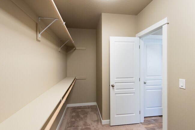 Building Photo - New 4 Bedroom Home in Post Falls with 3 Car Garage!