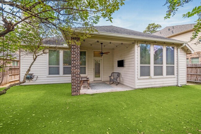 Building Photo - 8146 Black Percher St