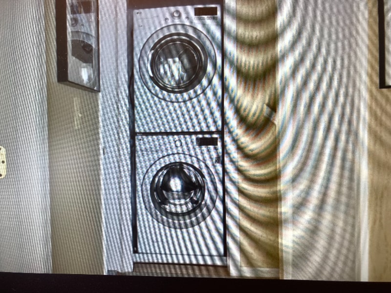 Building Photo - 50 Linden Ct