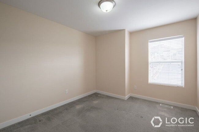 Building Photo - Stunning Home in Lehi!!