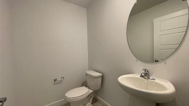 Building Photo - 767 Omaggio Pl
