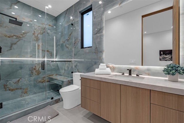 Building Photo - 13016 Chandler Blvd