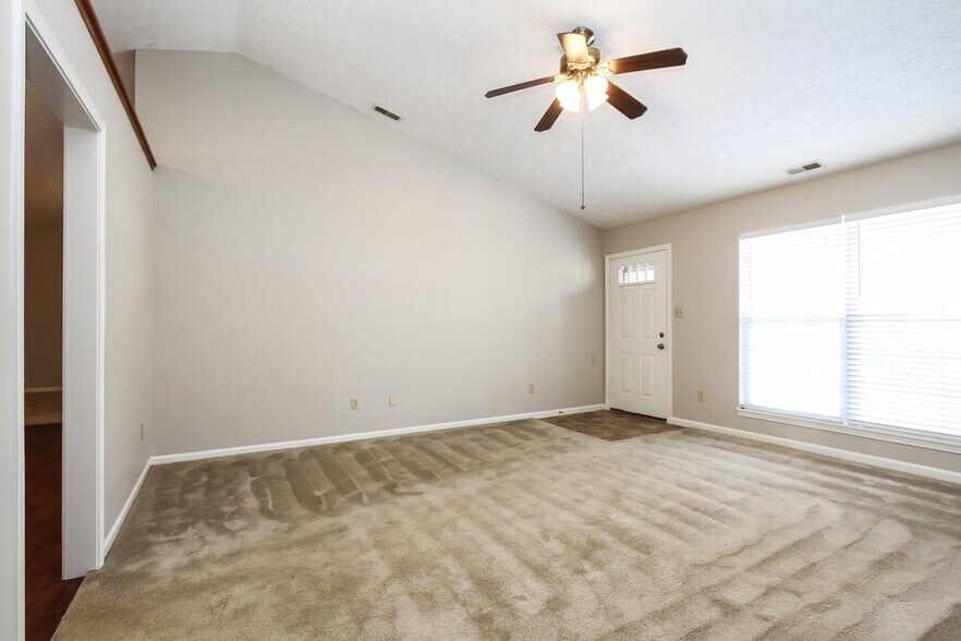 Building Photo - 6167 Connie Ct