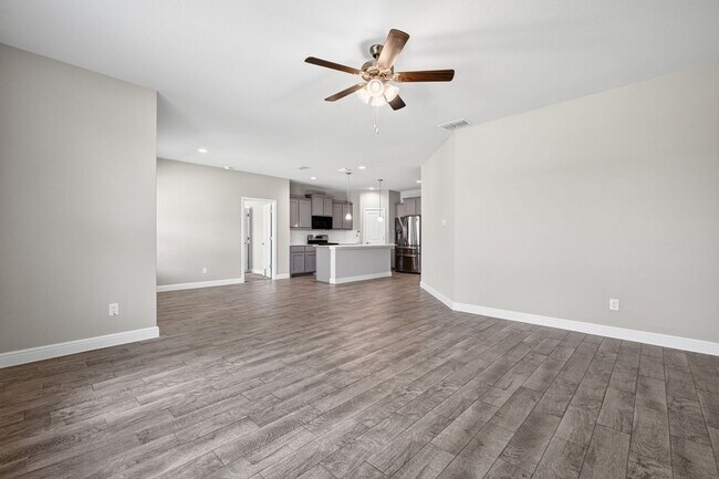 Building Photo - 841 Blackhorse Trl