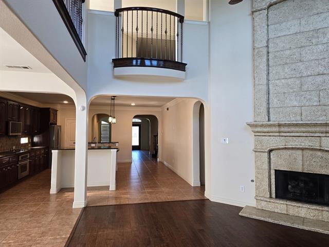 Building Photo - 778 Fall River Dr
