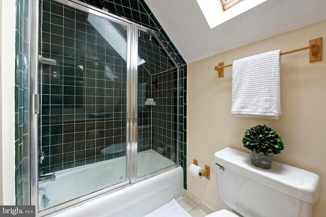 Building Photo - 2211 Hatchers Mill Rd