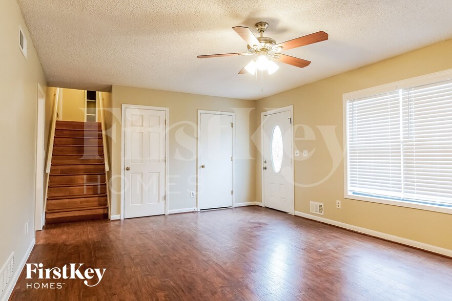 Building Photo - 182 Powder Creek Ct