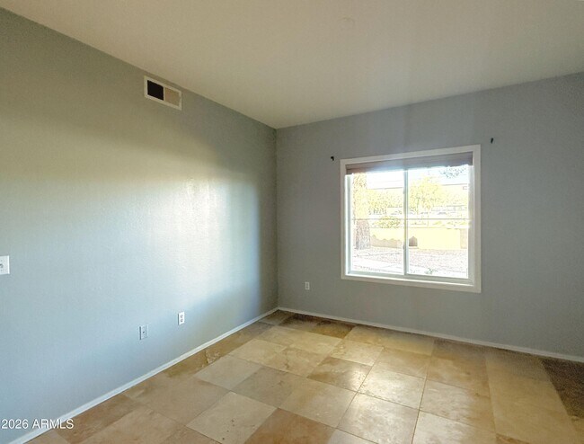 Building Photo - 5335 E Shea Blvd