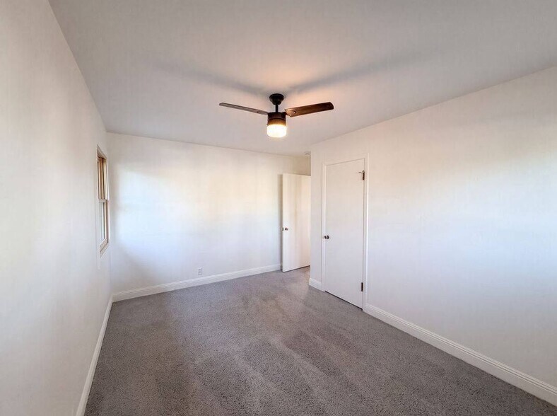 Building Photo - 5351 Bonniemae Way
