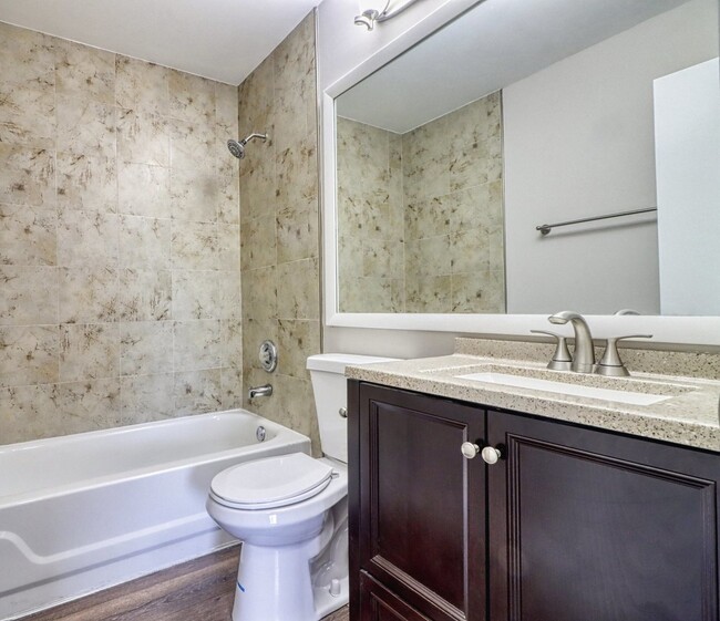 Building Photo - 364 Grissom Ct