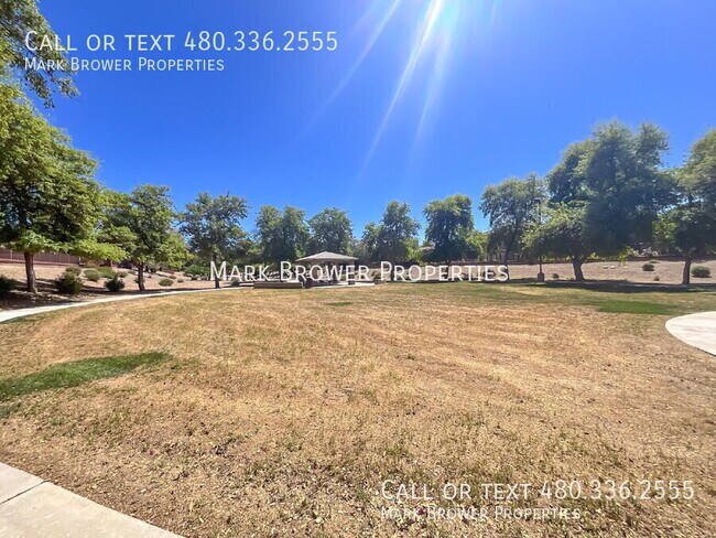 Building Photo - 11878 N 145th Ln