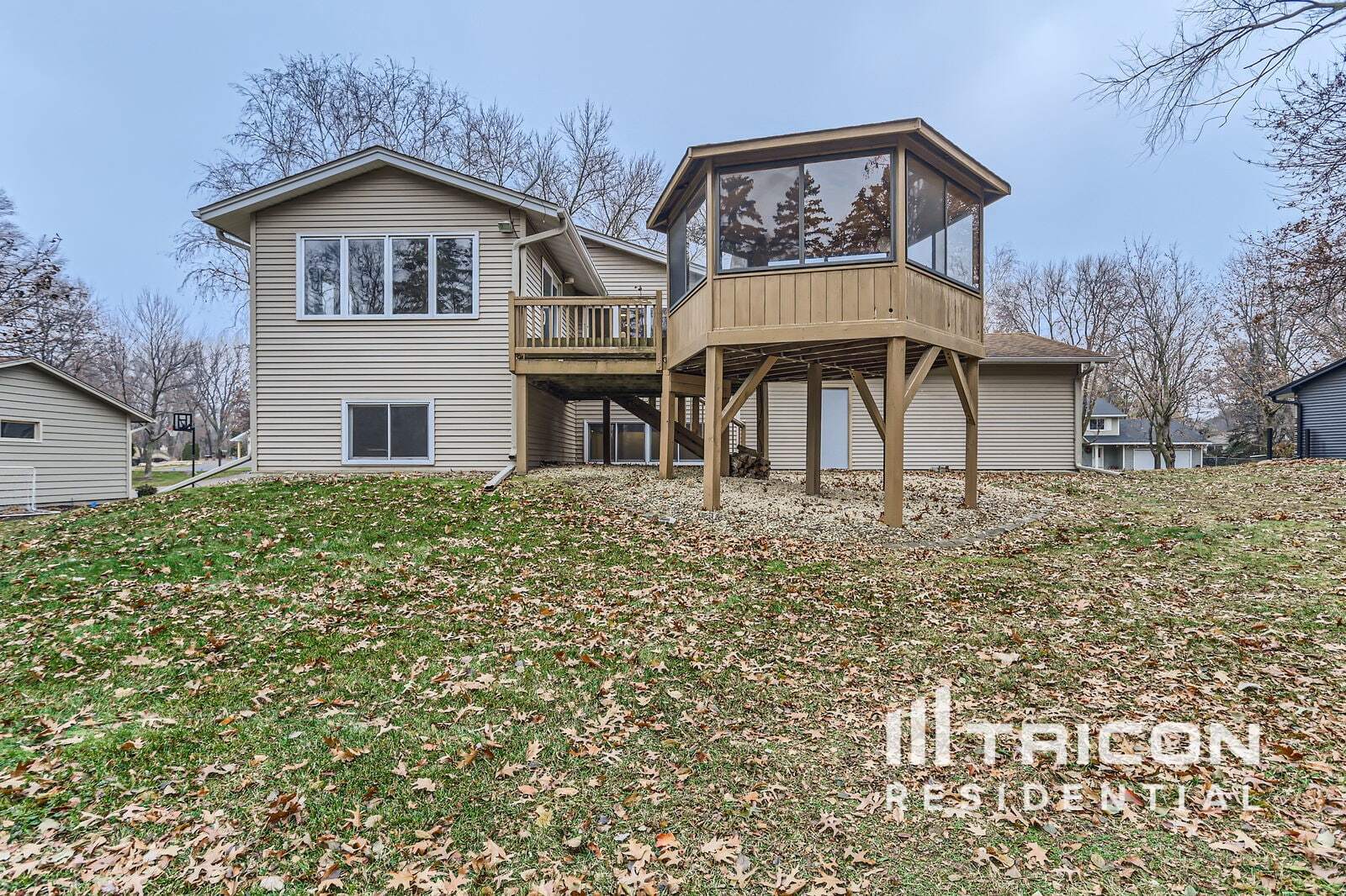Building Photo - 2805 Saddlebrooke Cir