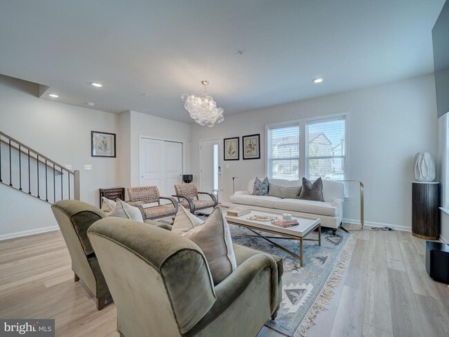 Building Photo - 3512 Biota Ln