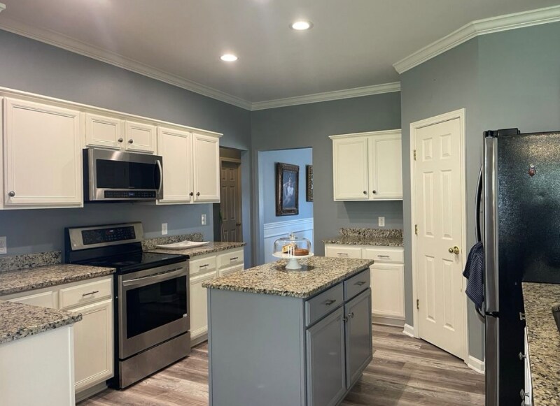 Building Photo - 1734 Dryden Dr