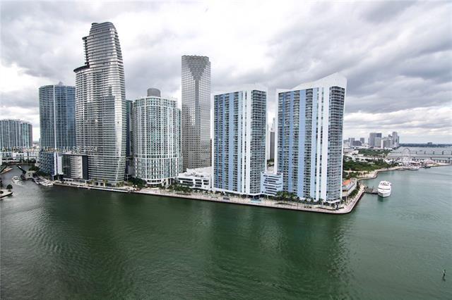 Building Photo - 888 Brickell Key Dr