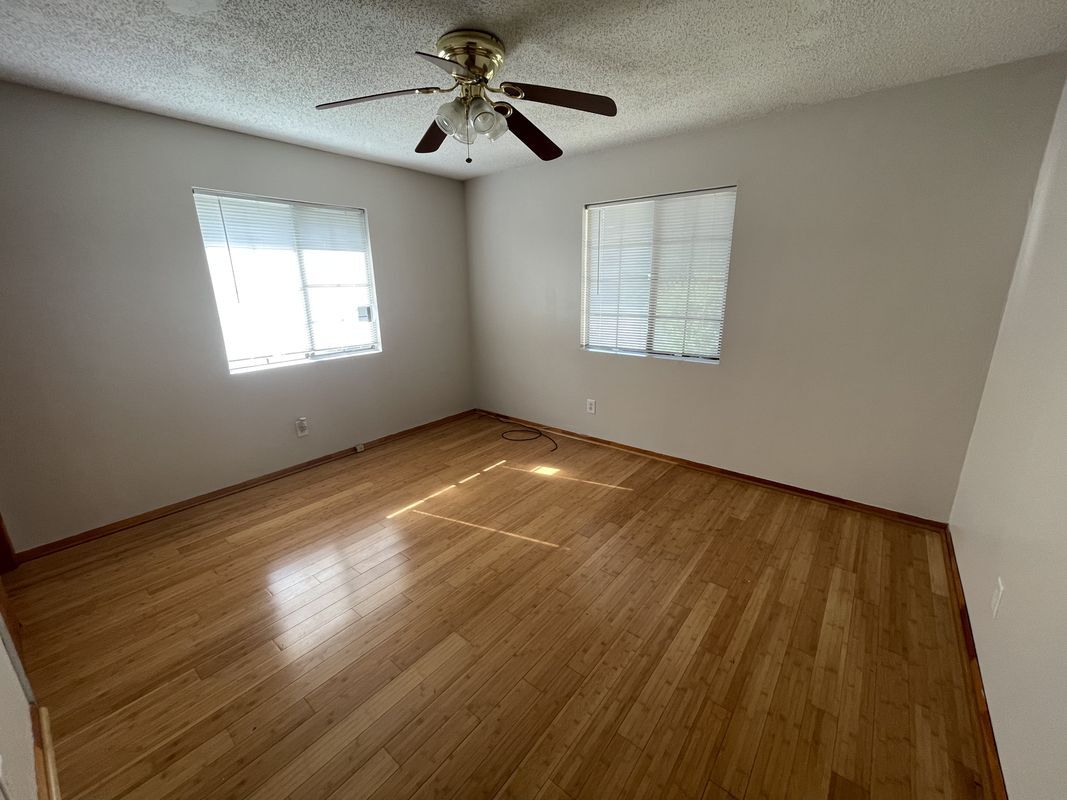 Building Photo - 3881 Strawberry Plains Rd