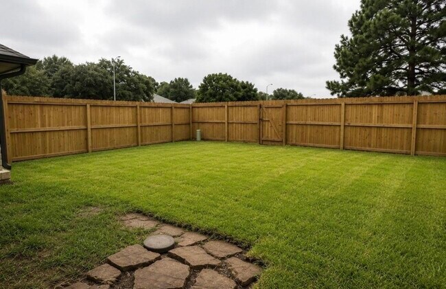 Building Photo - 12238 Innisfall Cir