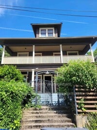 Building Photo - 3816 N Borthwick Ave