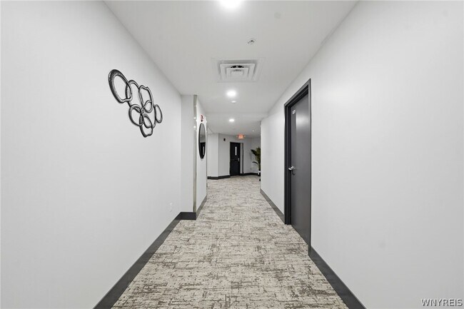 Building Photo - 40 North St