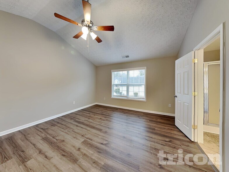 Building Photo - 1230 Webb Farm Ln