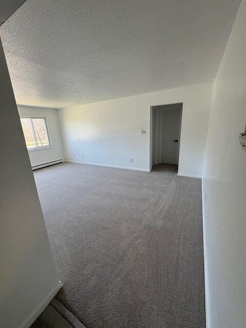 Building Photo - 595 Wagner Dr