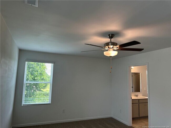 Building Photo - 216 Melbourne Dr