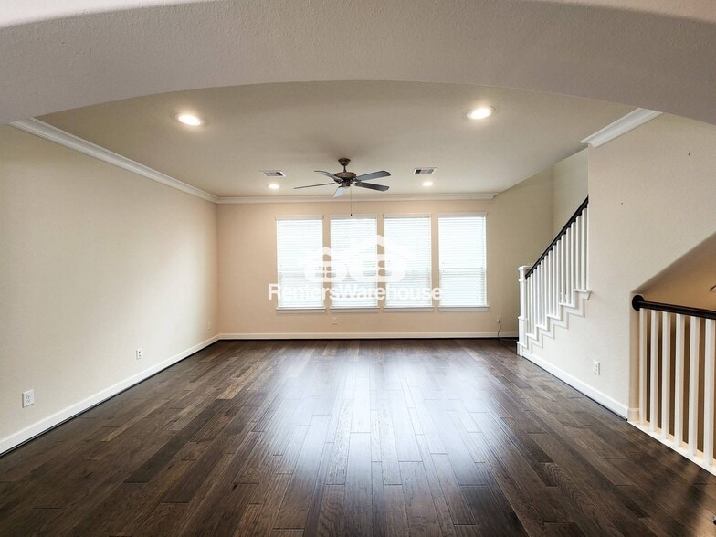 Building Photo - 10717 Madden Oaks Pl
