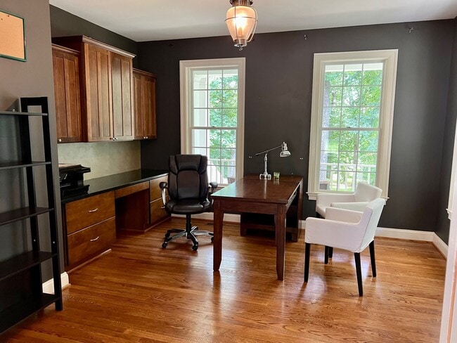 Building Photo - 11719 Bragdon Wood