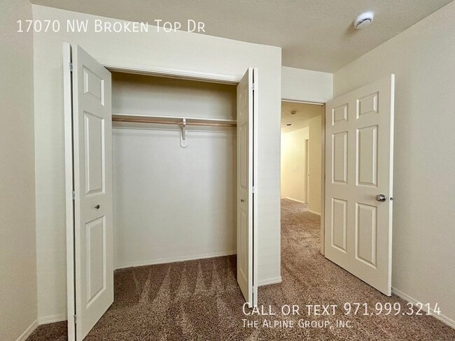 Building Photo - 17070 NW Broken Top Dr