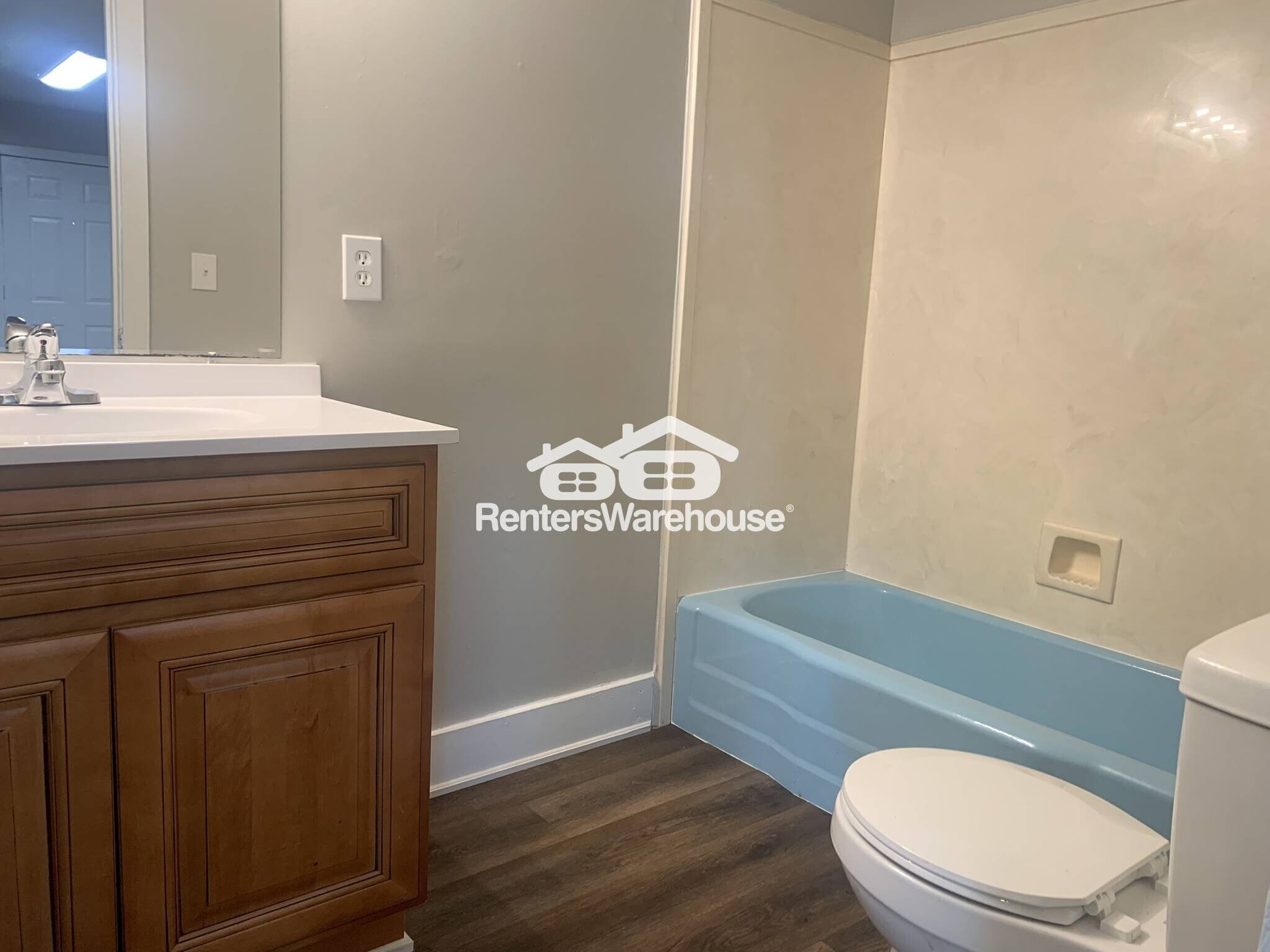 Building Photo - 27783 Pinedale Rd