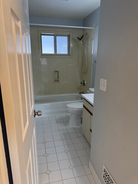 Building Photo - 27764 Townley St