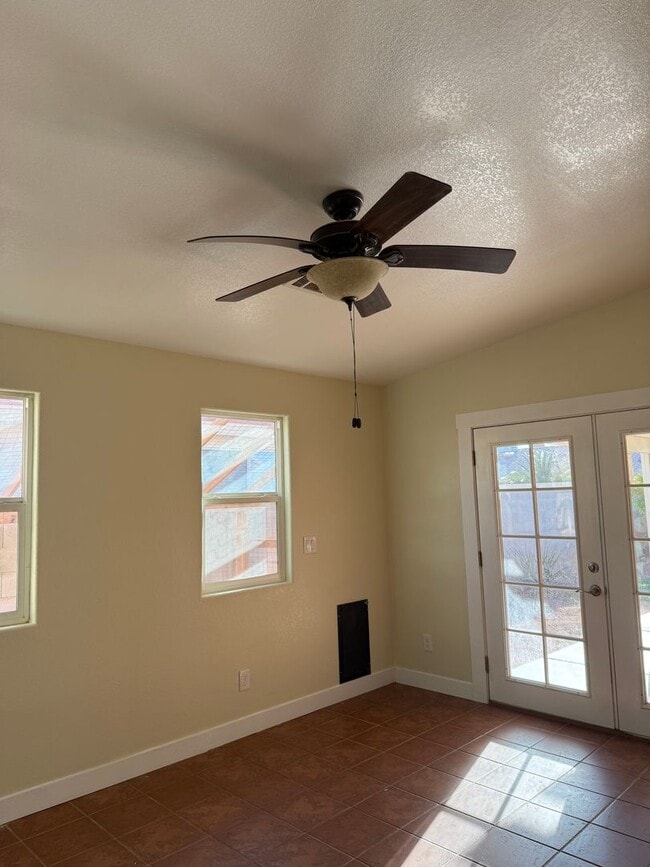 Building Photo - 216 Red Cloud Terrace