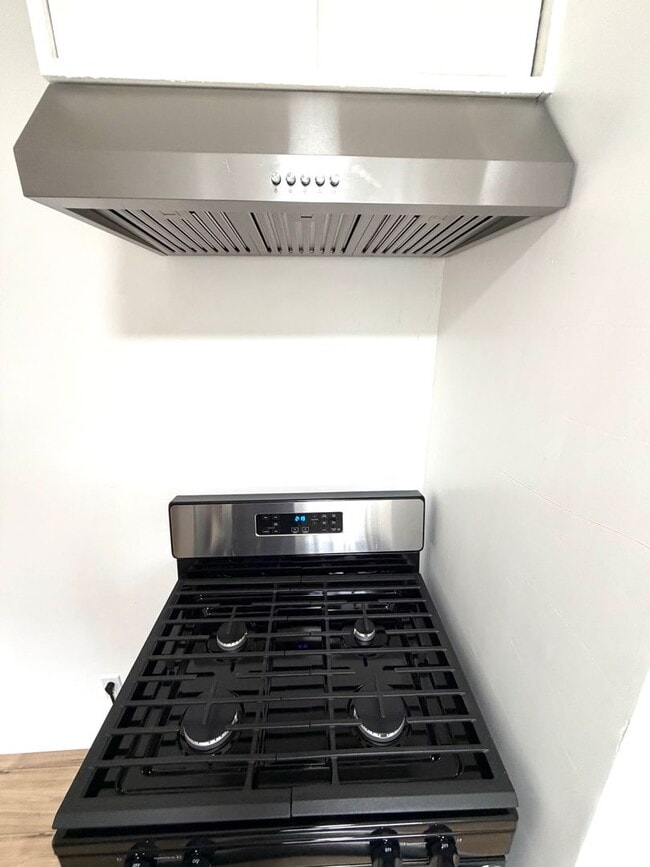 Building Photo - Private & Cozy Detached ADU in South Tahoe Park!