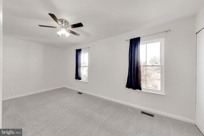 Building Photo - 3548 Softwood Terrace