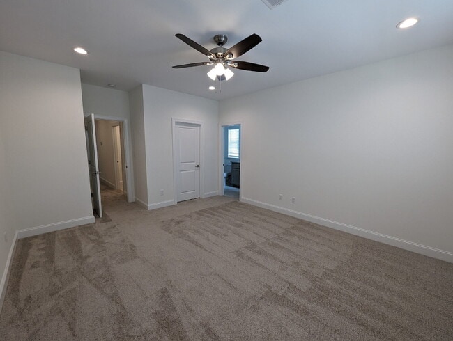 Building Photo - 353 Commonwealth Blvd