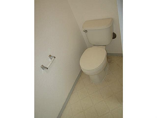 Building Photo - 1468 Plaza Verde Dr