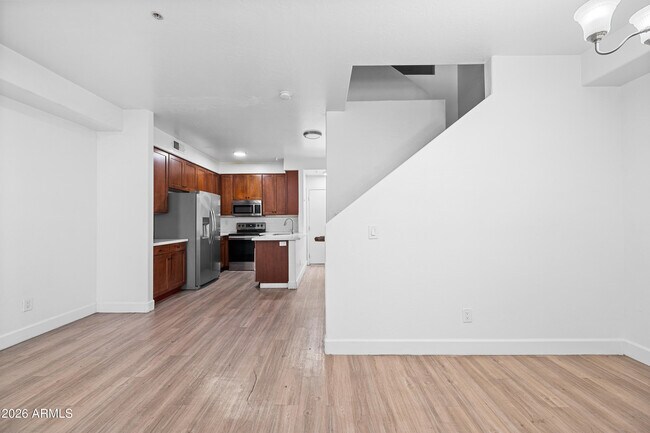 Building Photo - 4608 W Maryland Ave