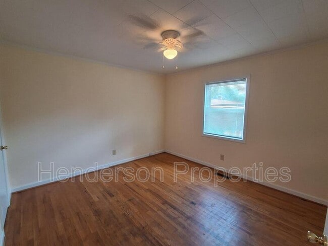 Building Photo - 1411 Pennington Rd