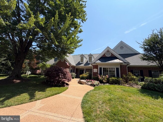 Building Photo - 12152 Penderview Terrace