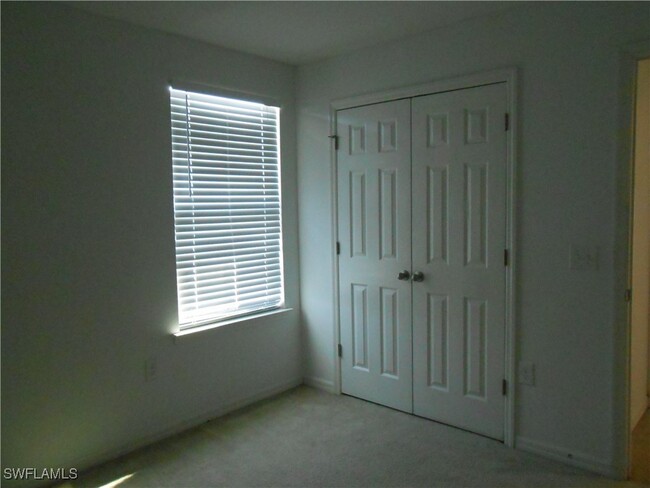 Building Photo - 154 Shadowview Ct