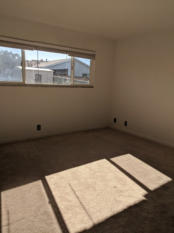 Building Photo - 2654 Olivestone Way