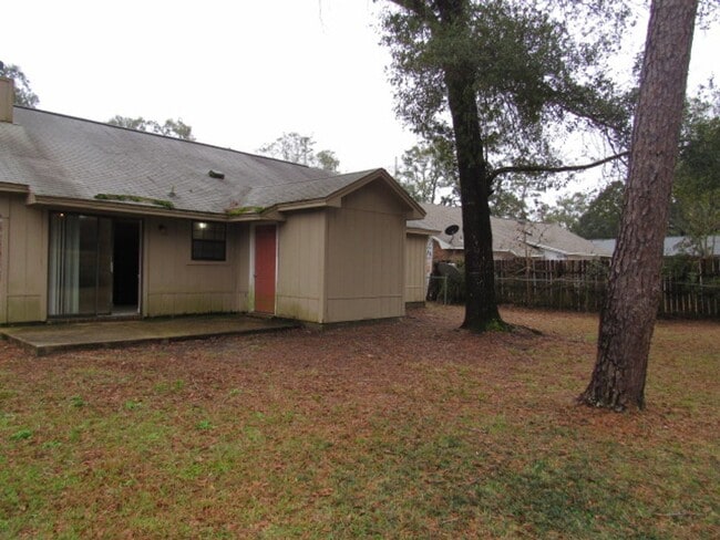 Building Photo - 7749 Deborah Dr