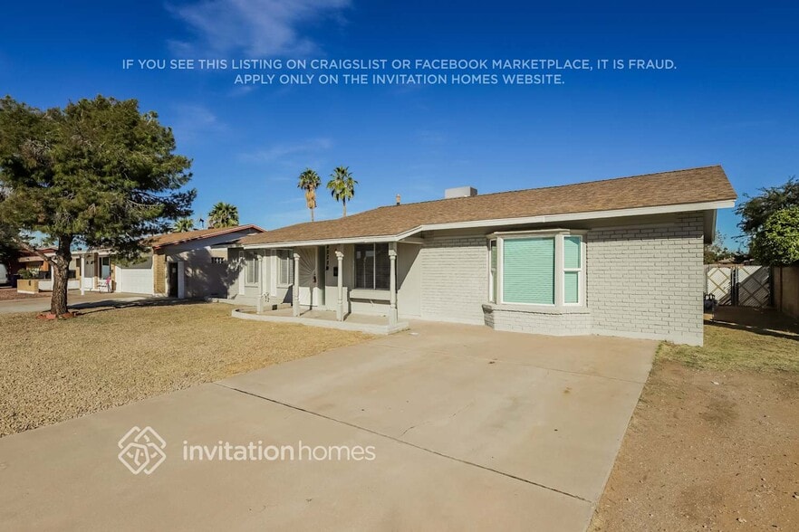 Building Photo - 4228 W Mission Ln